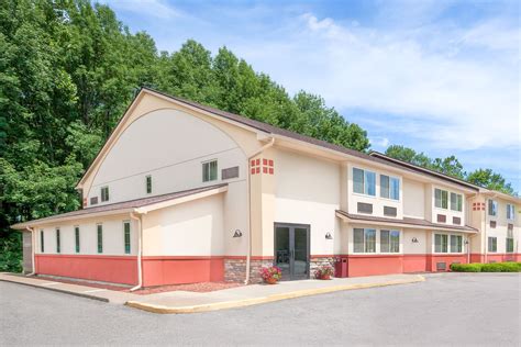 super 8 oneonta ny.